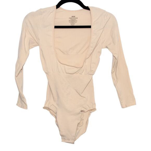 SKIMS Seamless Sculpt Long Sleeve Open Bust Brief Bodysuit Sand 2XL - Picture 5 of 7